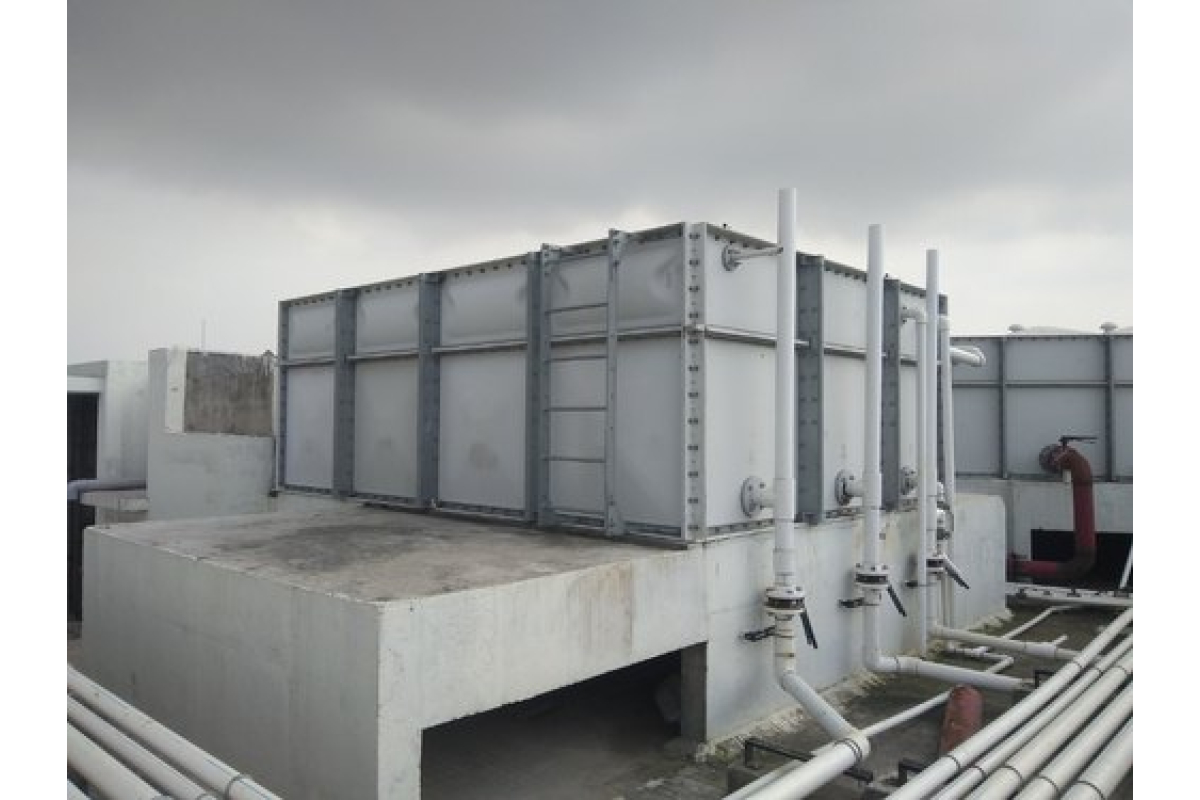 Bốn nước lắp ghép