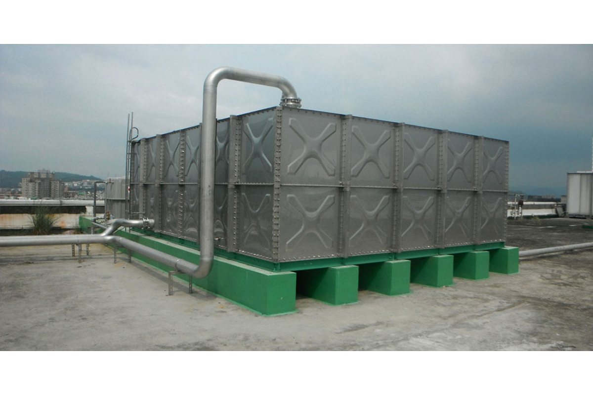 Bốn nước inox lắp ghép tại Tp.HCM 